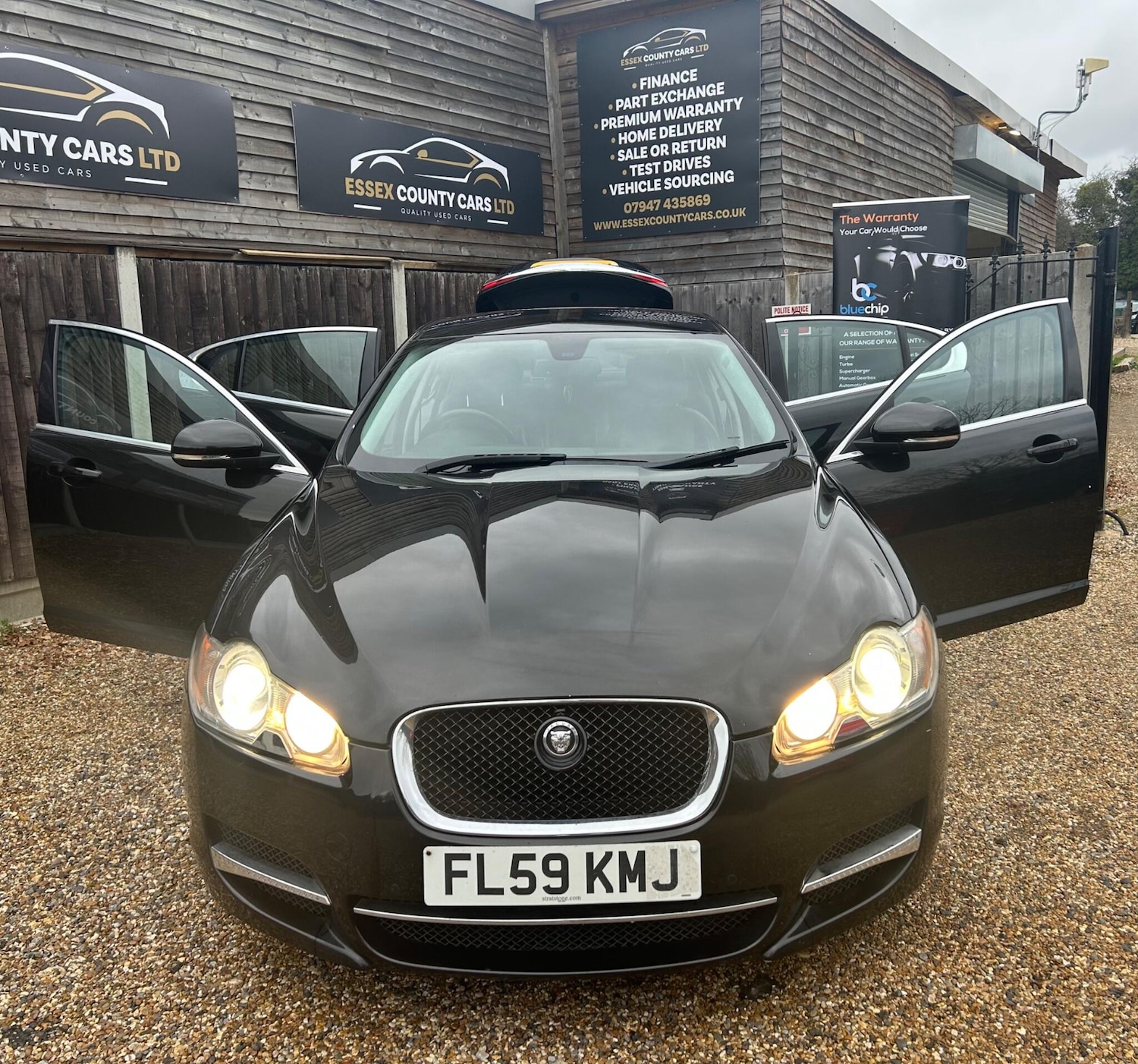 Used Jaguar XF 2009 for sale - 76727463: Photo 5