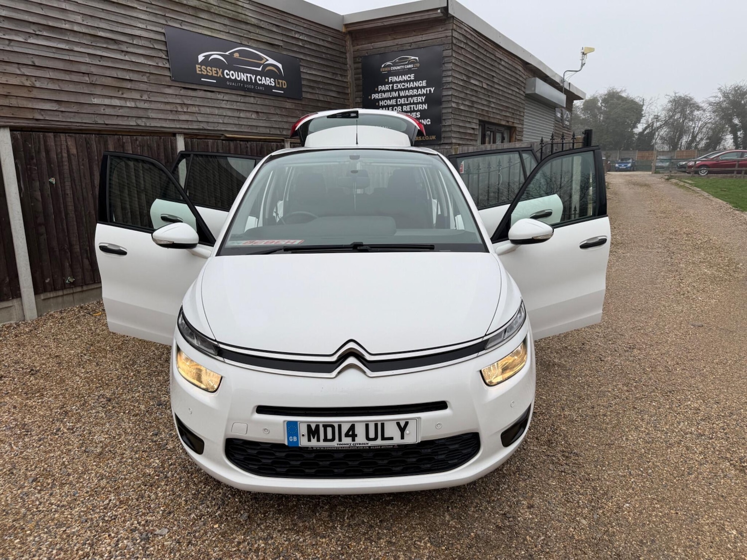 Used Citroen Grand C4 Picasso 2014 for sale - 77752898: Photo 2