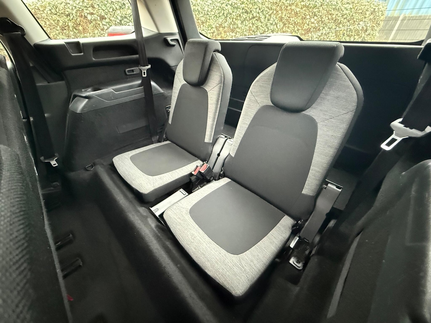 Used Citroen Grand C4 Picasso 2014 for sale - 77752898: Photo 36