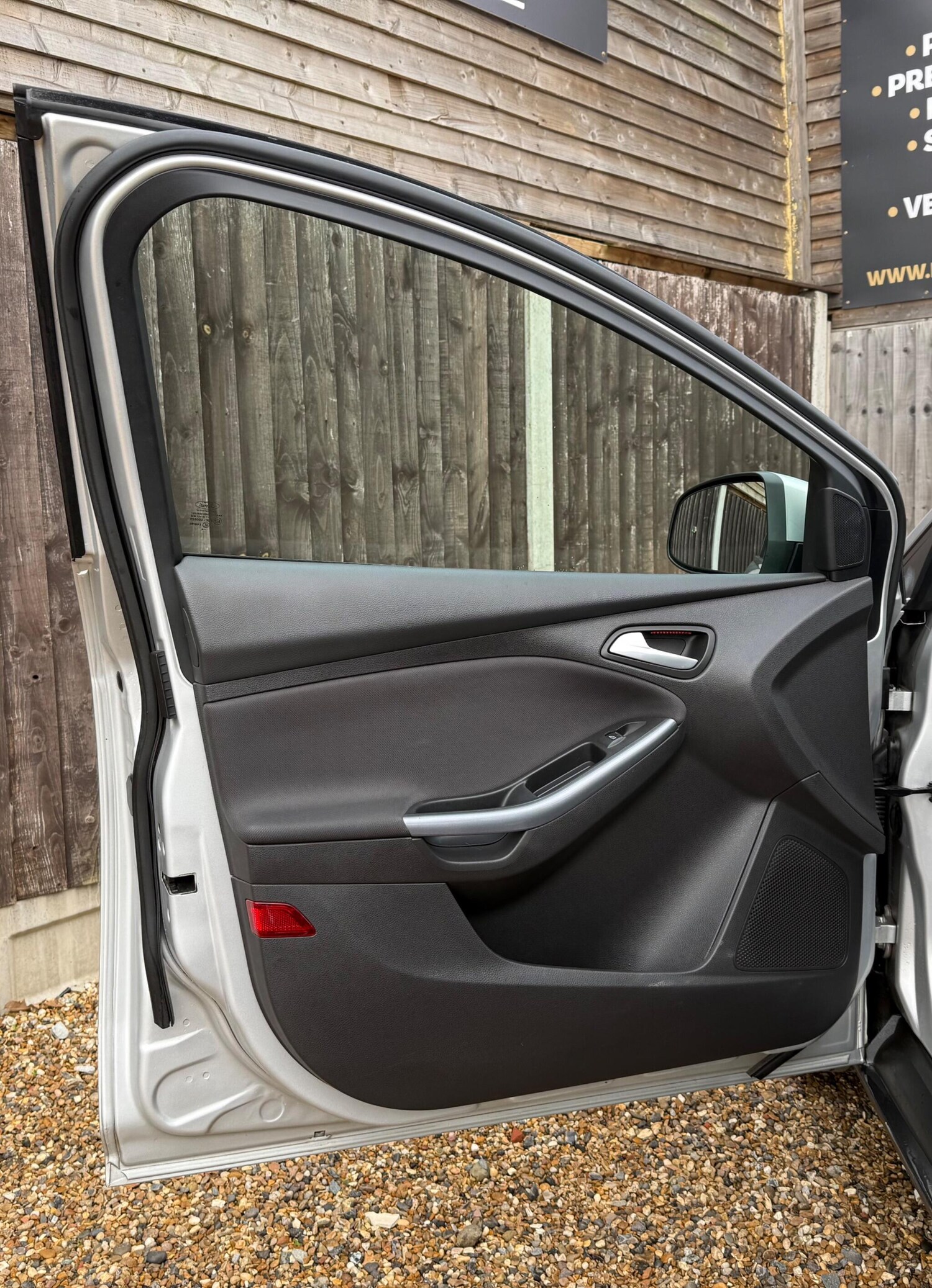 Used Ford Focus for sale - 77509670: Photo 24