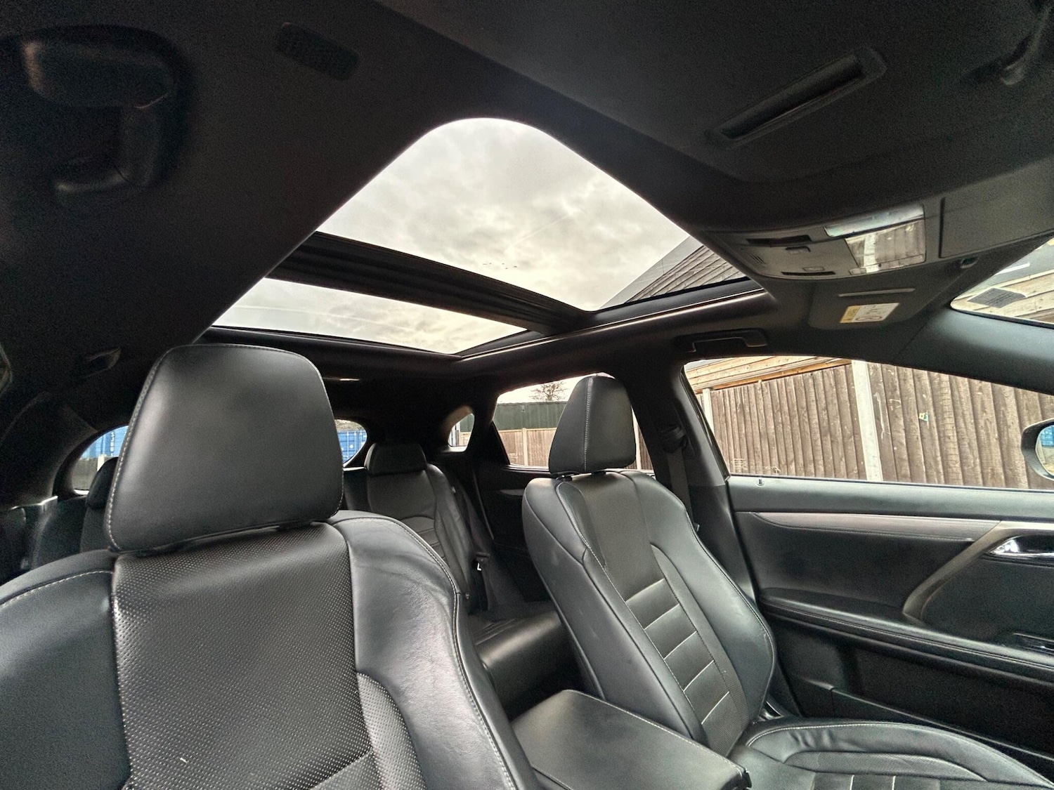 Used Lexus RX 2019 for sale - 77174619: Photo 14