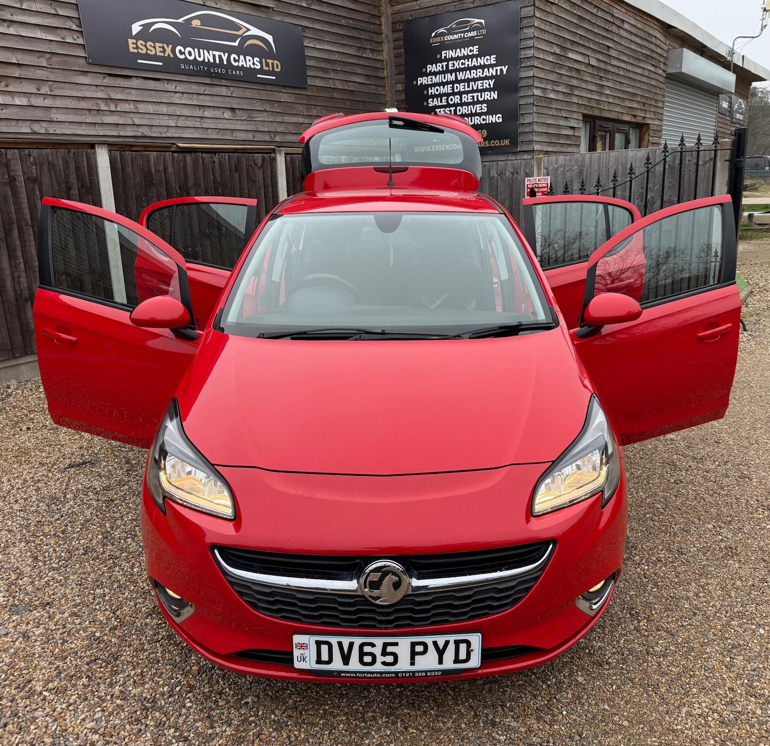 Used Vauxhall Corsa 2015 for sale - 77752859: Photo 2