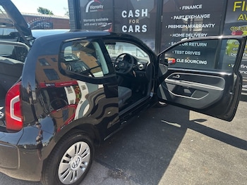 Used Volkswagen up! 2016 for sale - 79032513: Photo