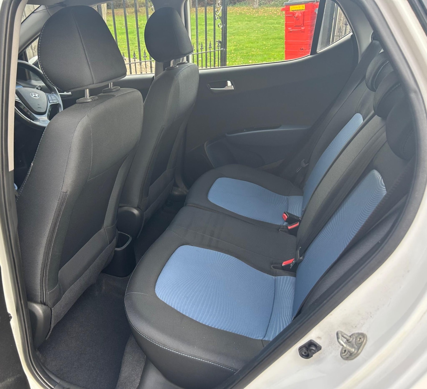 Used Hyundai i10 2016 for sale - 76561354: Photo 16