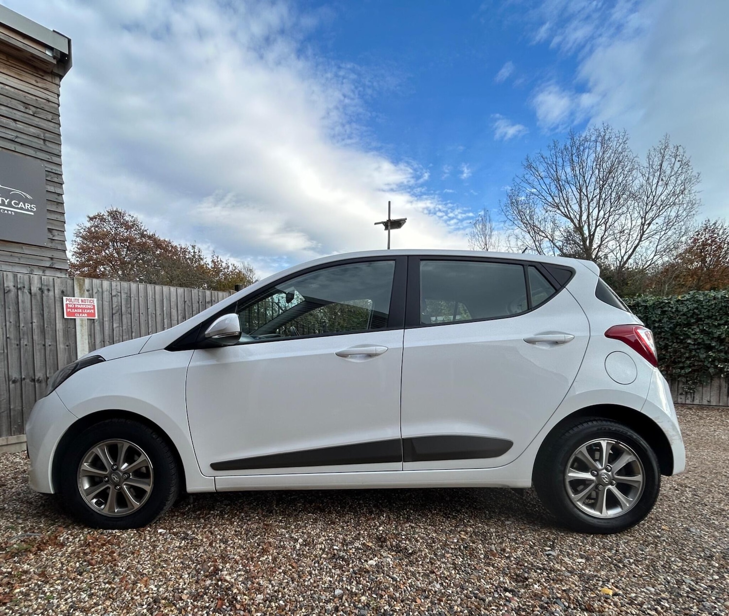 Used Hyundai i10 2016 for sale - 76561354: Photo 6
