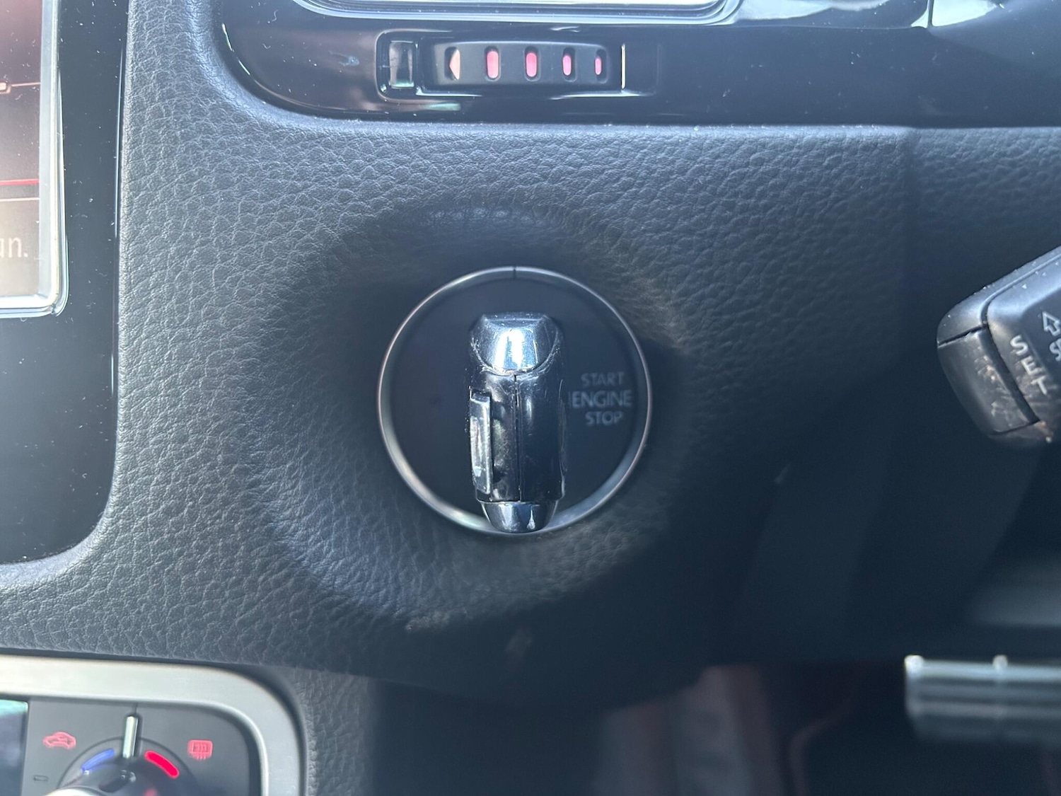 Used Volkswagen Touareg 2013 for sale - 77131427: Photo 20