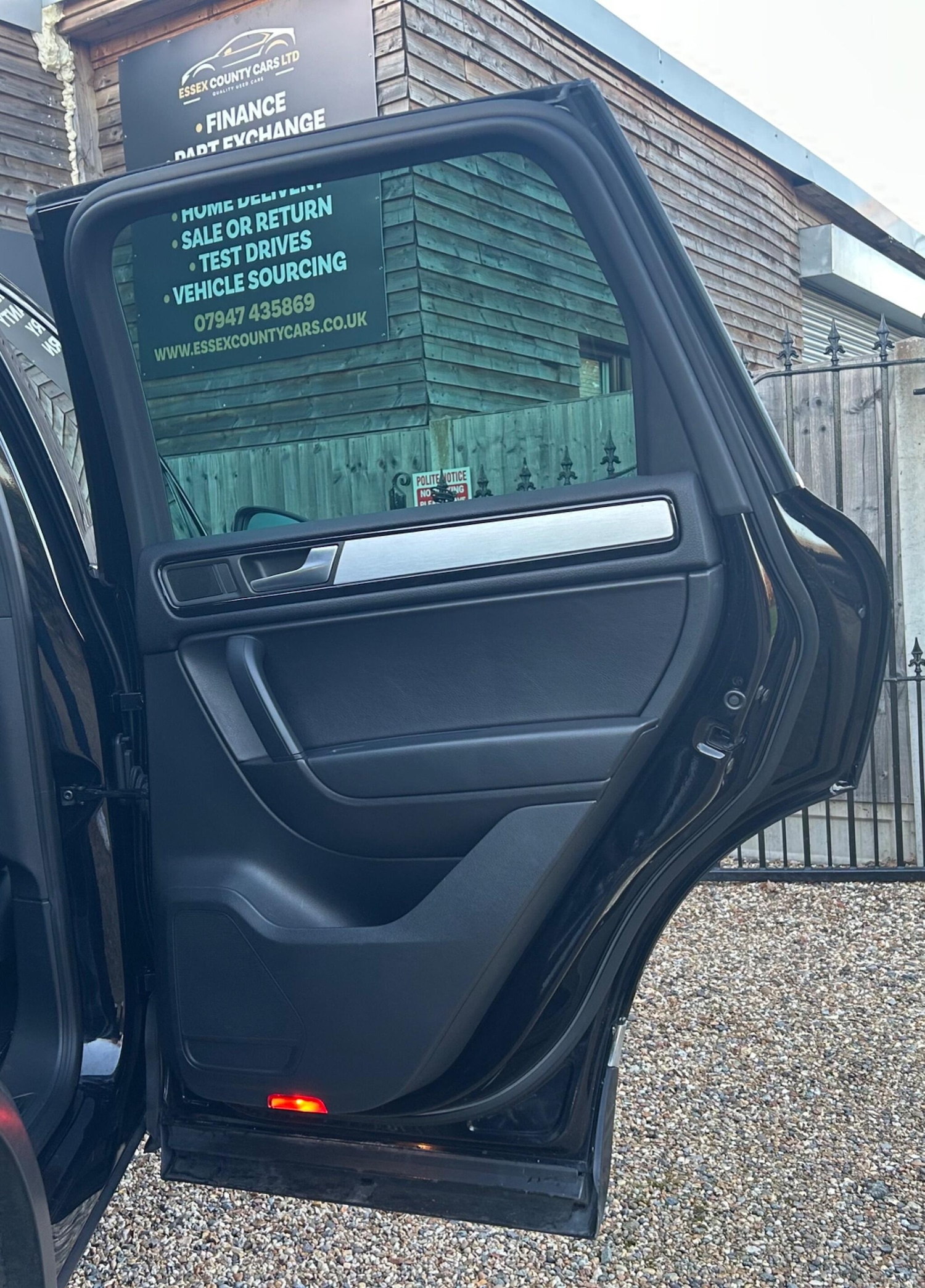 Used Volkswagen Touareg 2013 for sale - 77131427: Photo 28