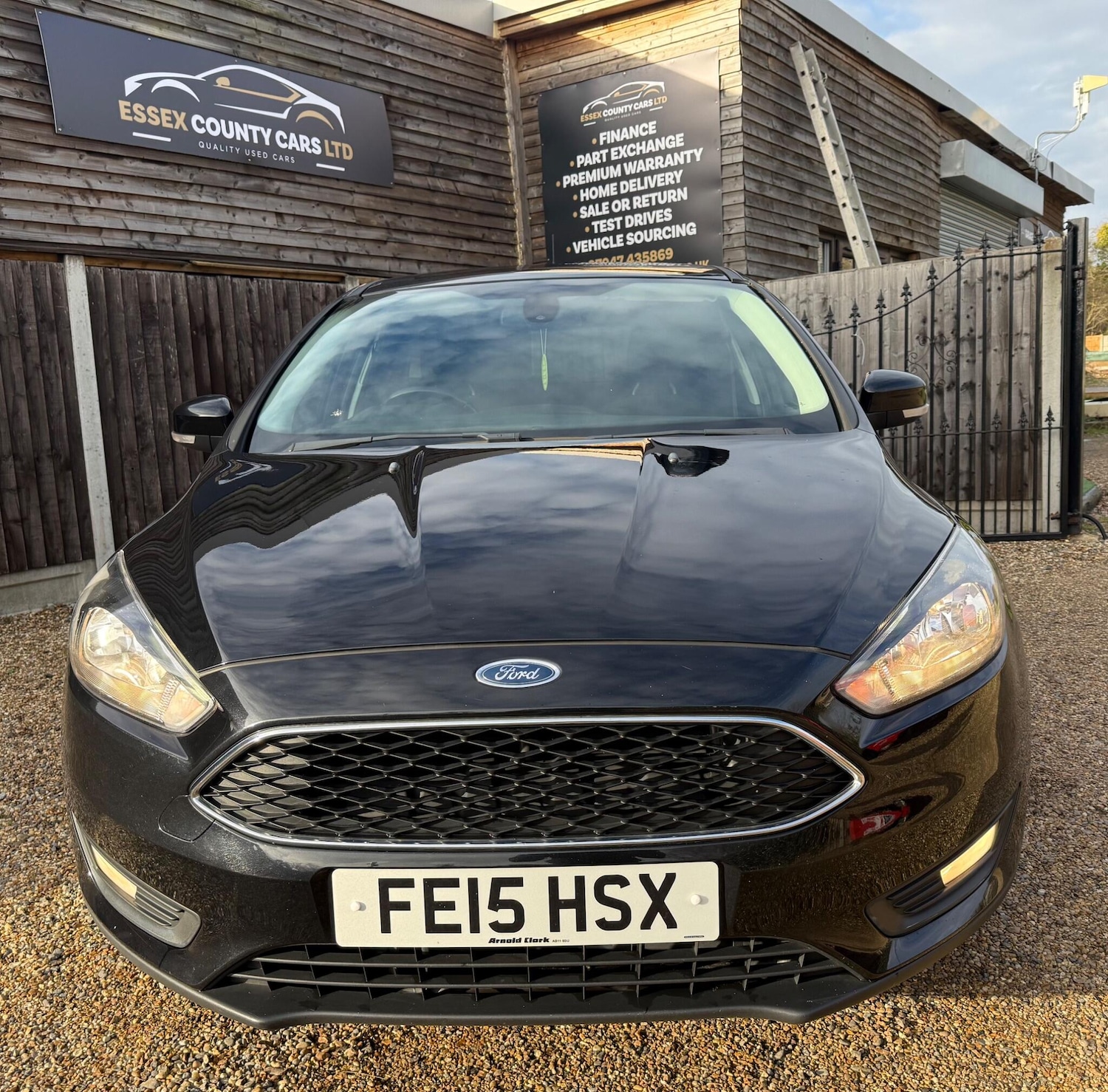 Used Ford Focus 2015 for sale - 77396445: Photo 2