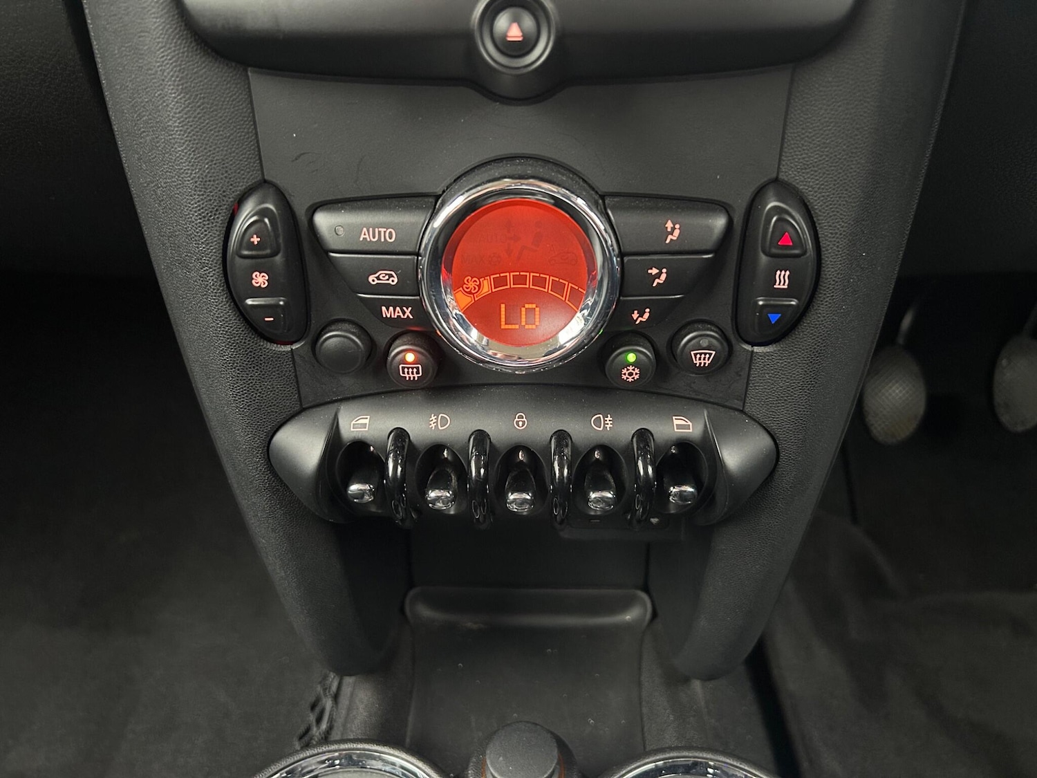 Used MINI Hatch 2010 for sale - 76824342: Photo 27