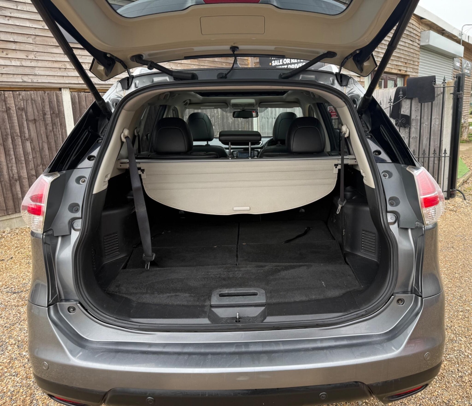 Used Nissan X-Trail for sale - 77824826: Photo 33