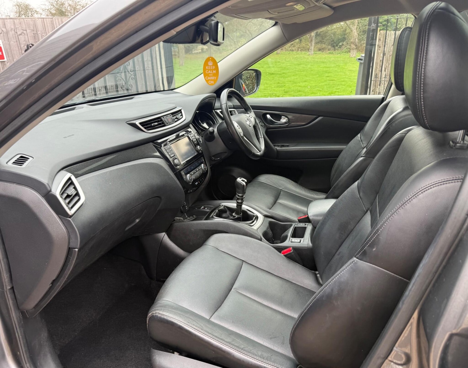 Used Nissan X-Trail for sale - 77824826: Photo 38