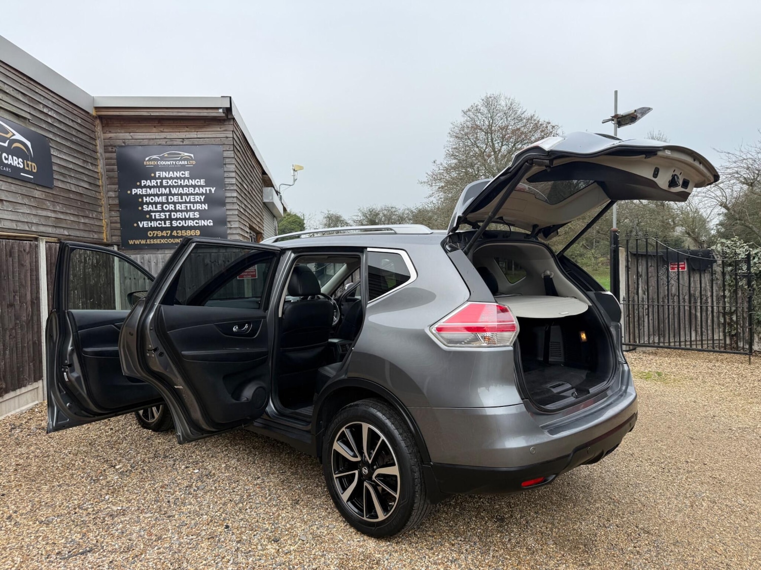 Used Nissan X-Trail for sale - 77824826: Photo 6