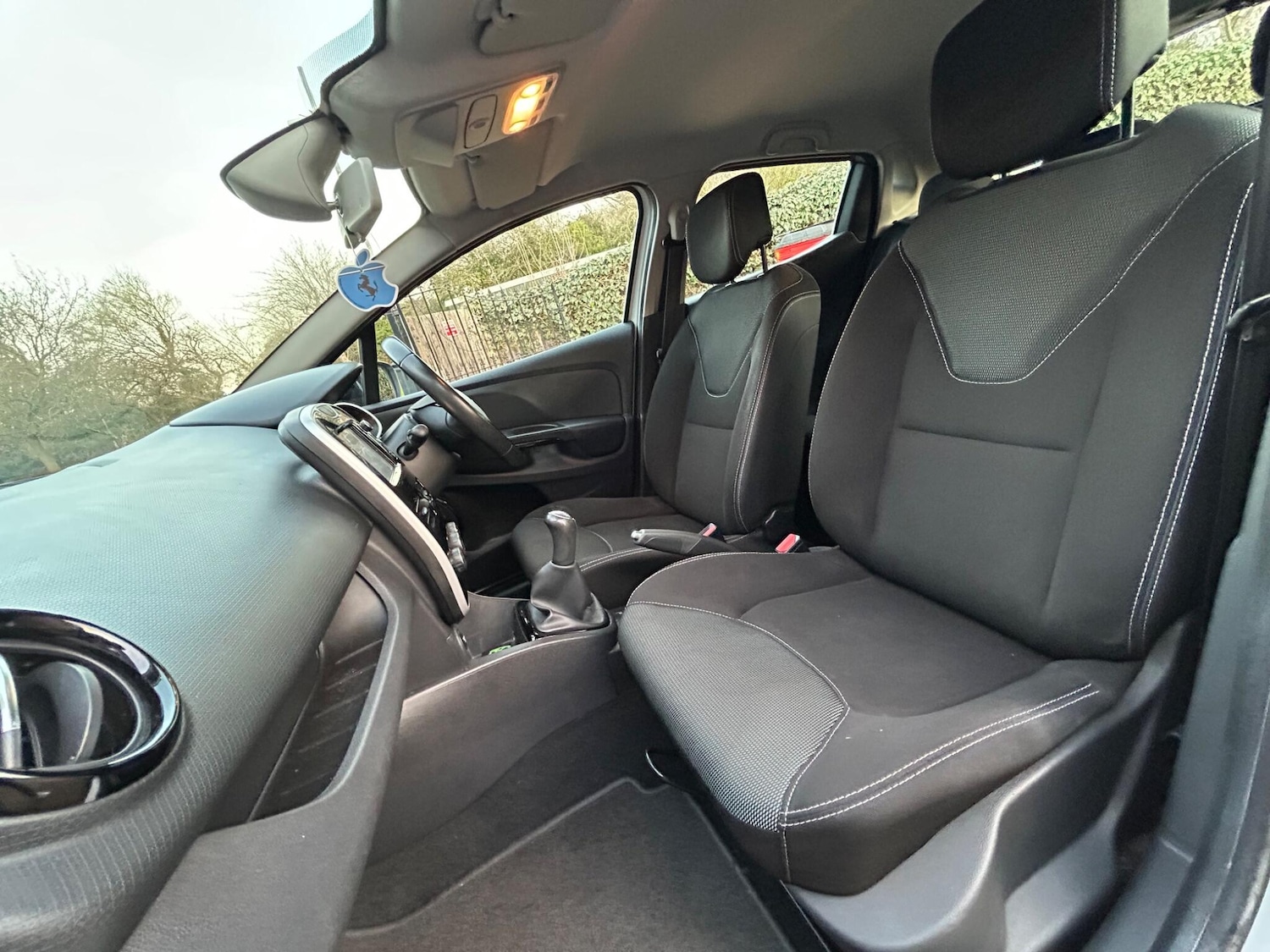 Used Renault Clio 2015 for sale - 77174621: Photo 34