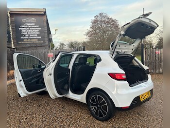 Used Renault Clio 2015 for sale - 77174621: Photo