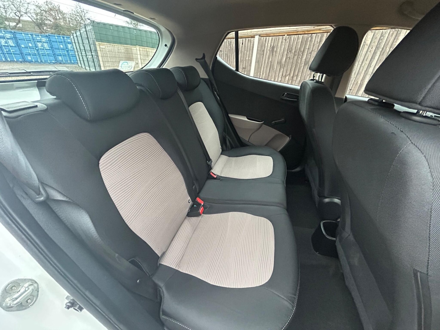 Used Hyundai i10 2016 for sale - 77144481: Photo 18