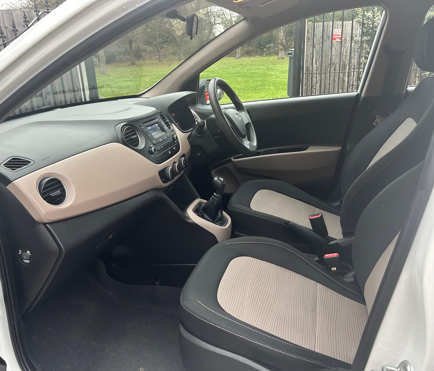 Used Hyundai i10 2016 for sale - 77144481: Photo 32