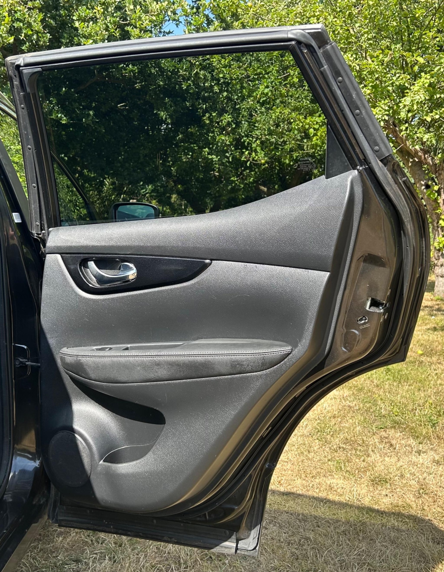 Used Nissan Qashqai 2015 for sale - 76458130: Photo 24