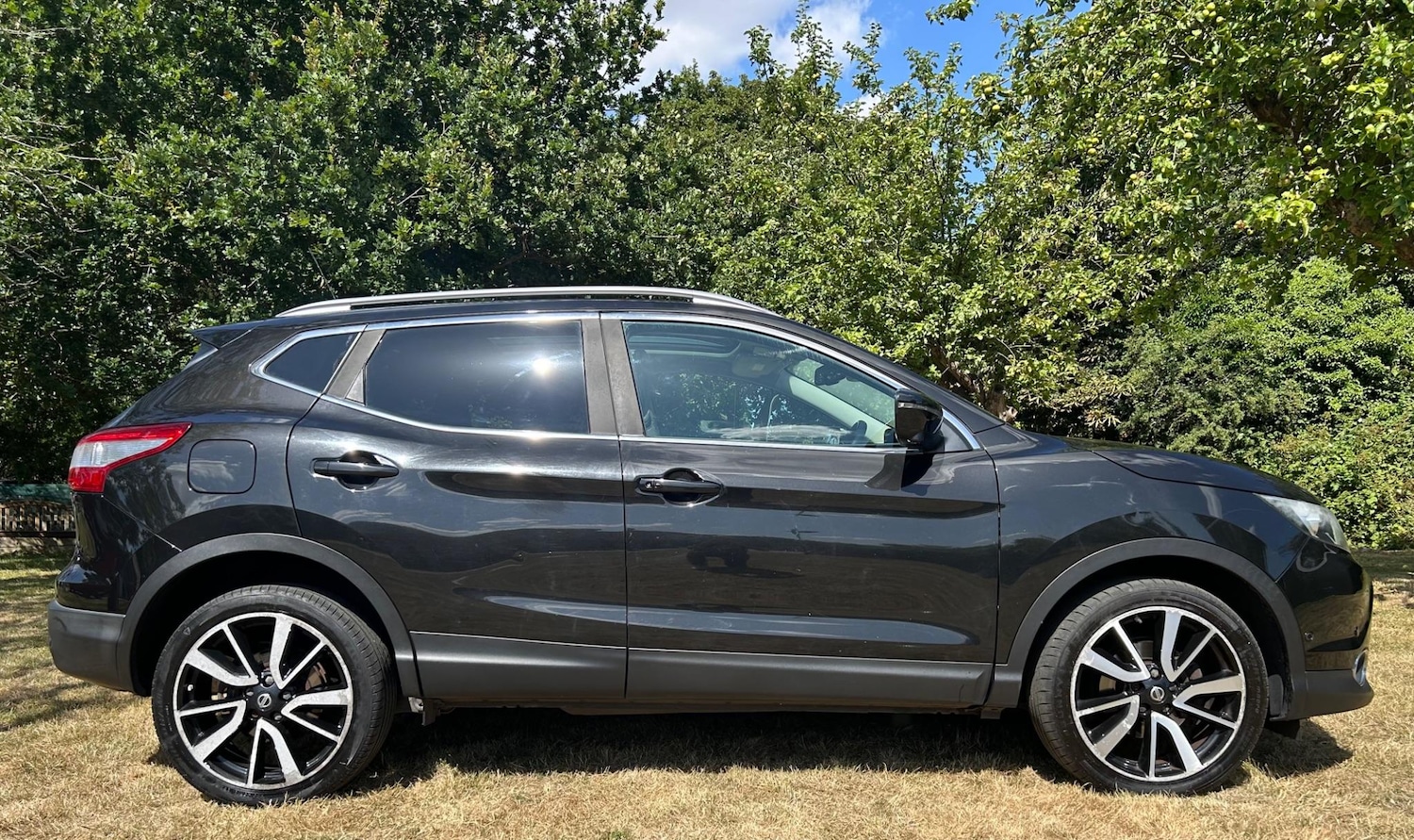 Used Nissan Qashqai 2015 for sale - 76458130: Photo 8