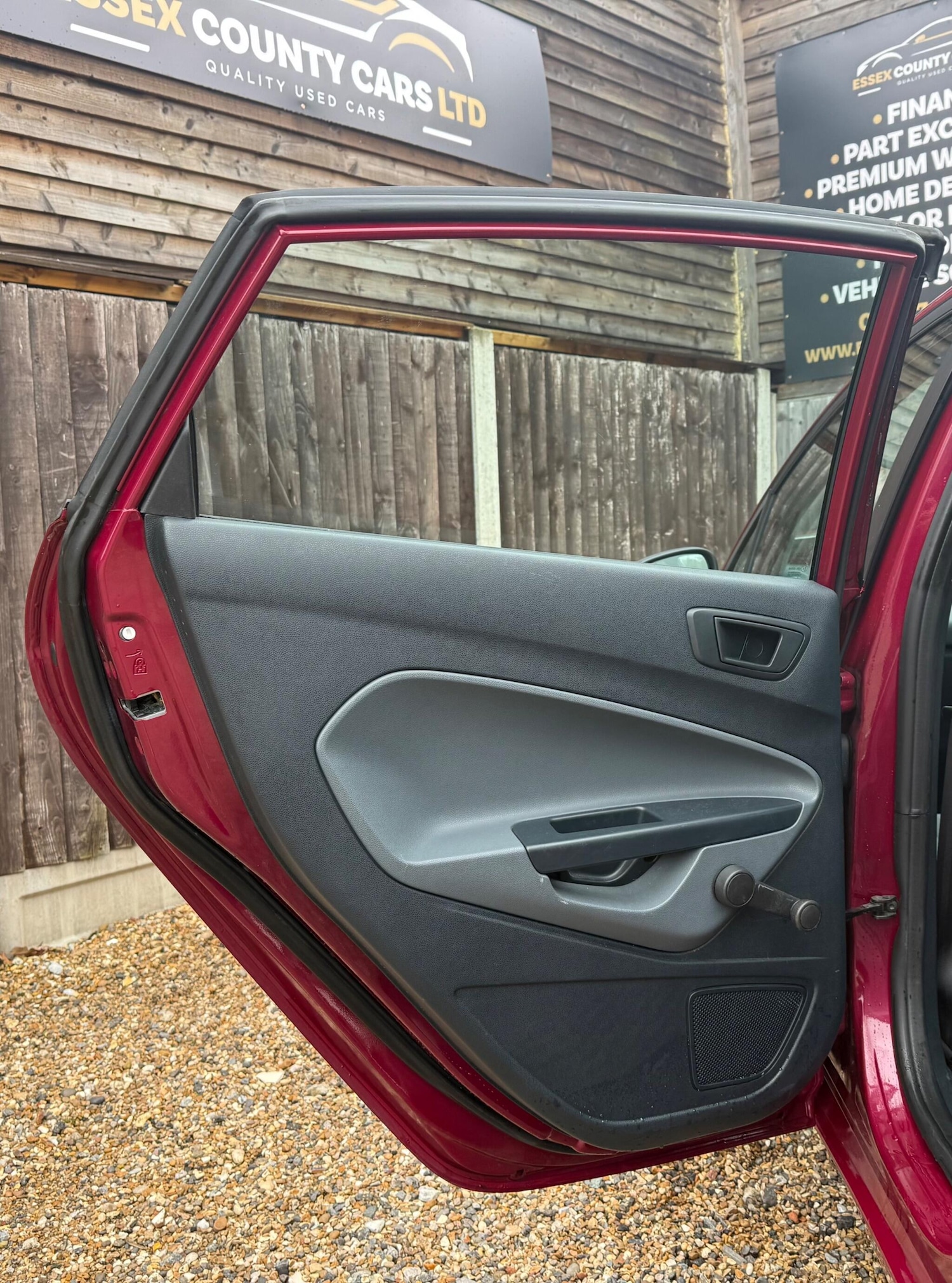 Used Ford Fiesta 2010 for sale - 77412359: Photo 22