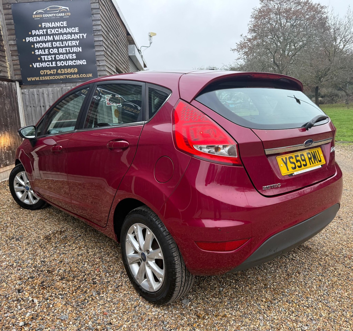 Used Ford Fiesta 2010 for sale - 77412359: Photo 4