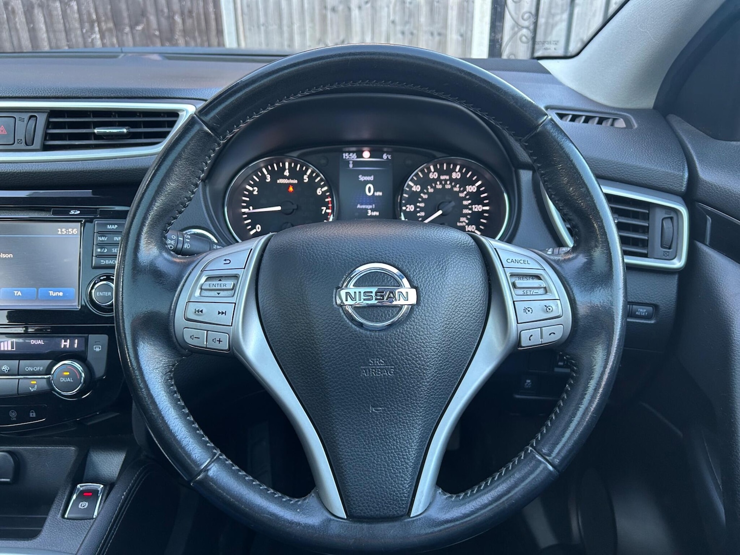 Used Nissan Qashqai for sale - 76700819: Photo 31