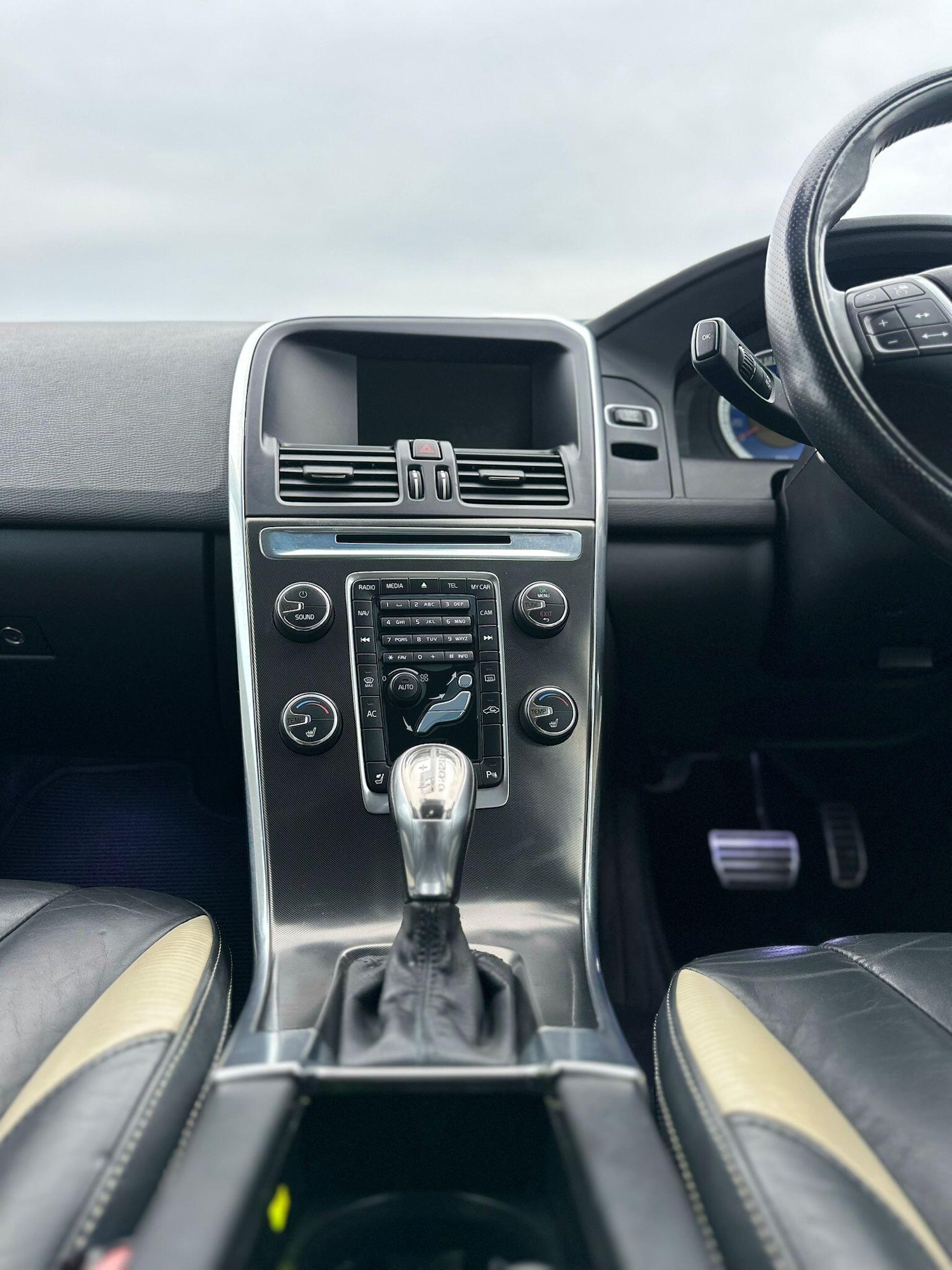 Used Volvo XC60 2025 for sale - 76993093: Photo 33