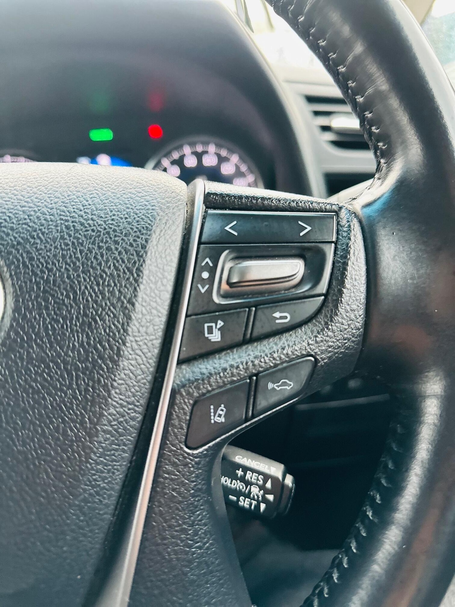 Used Toyota Alphard for sale - 76752760: Photo 15