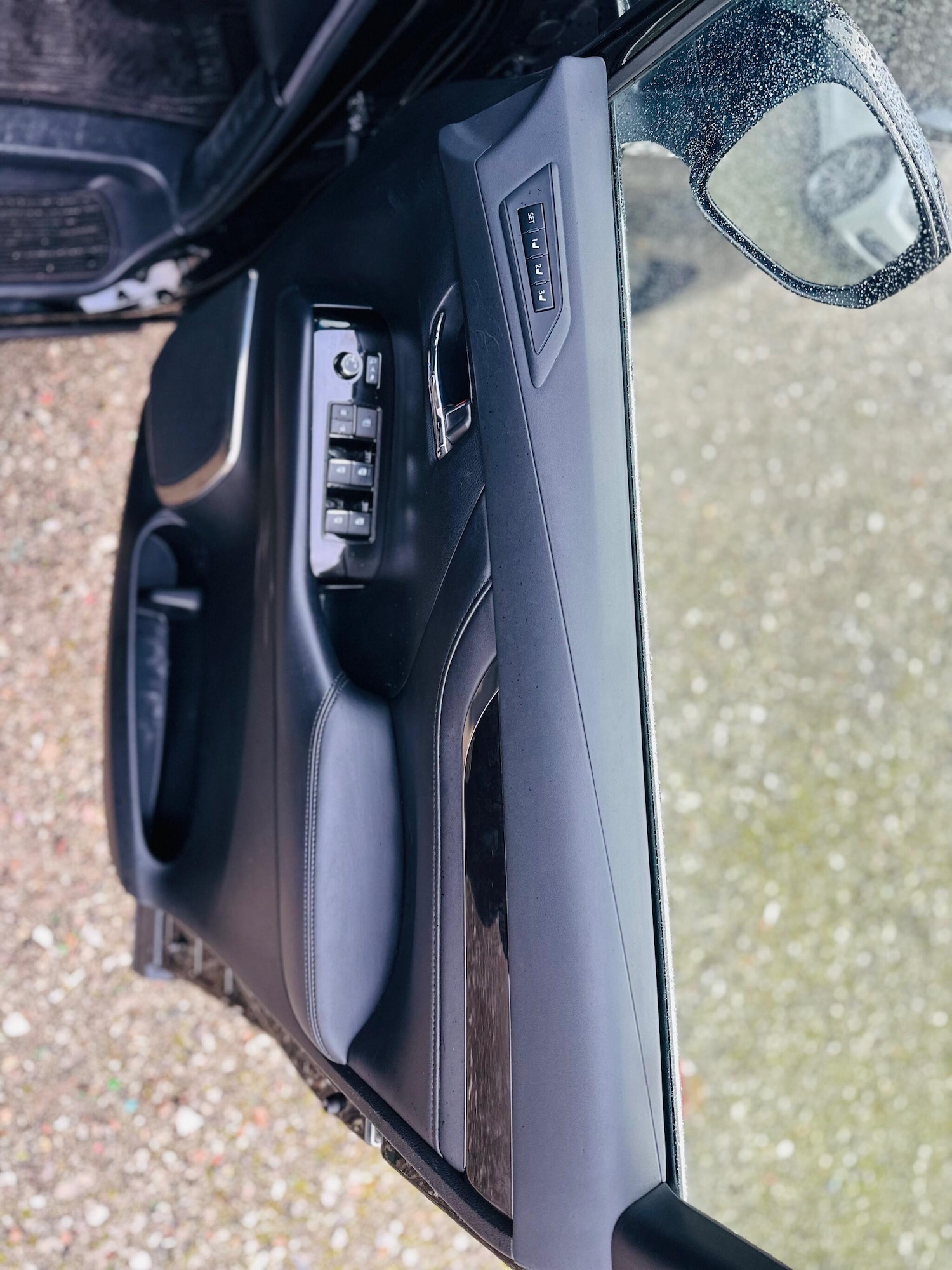 Used Toyota Alphard for sale - 76752760: Photo 40