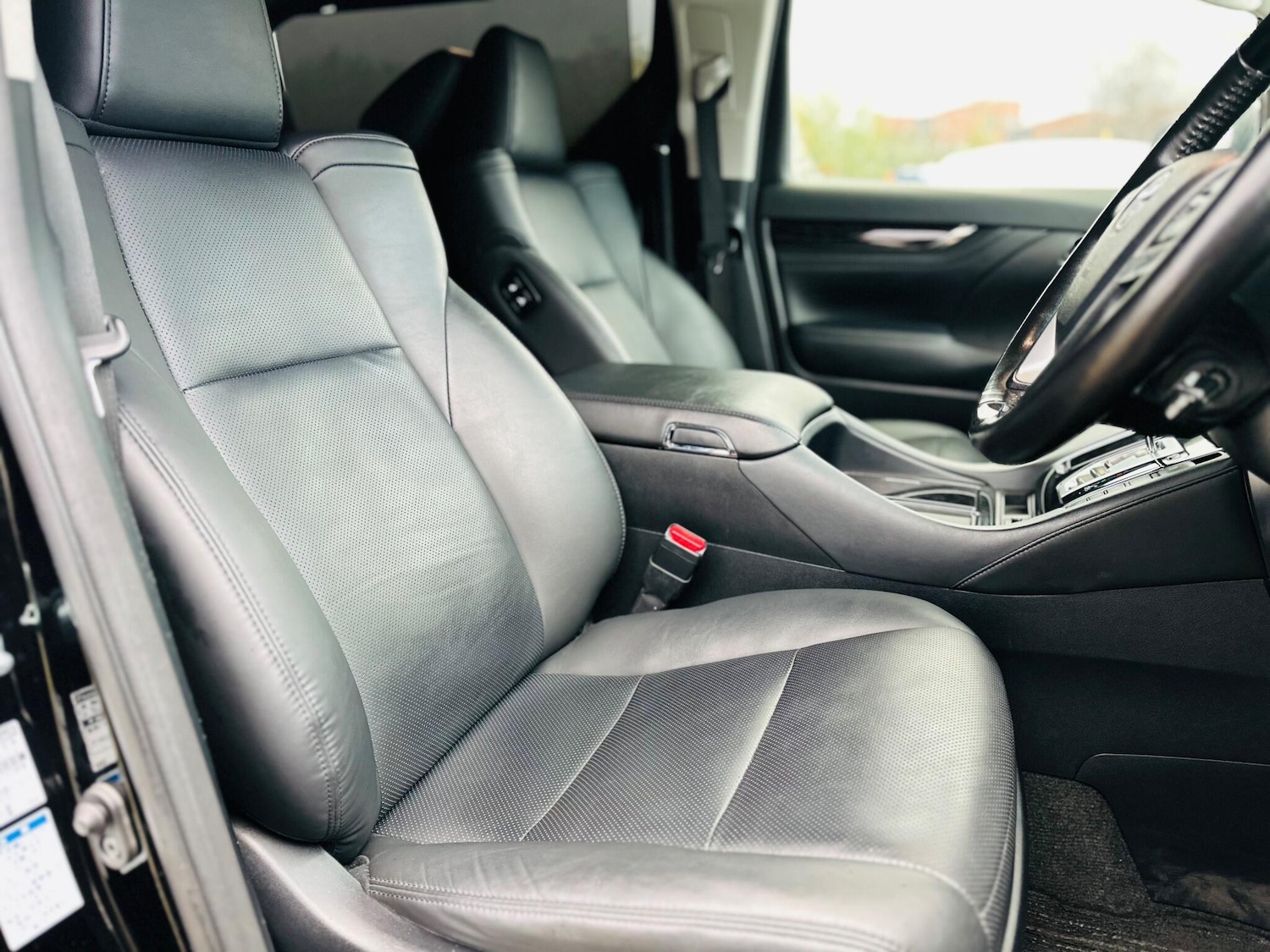 Used Toyota Alphard for sale - 76752760: Photo 42