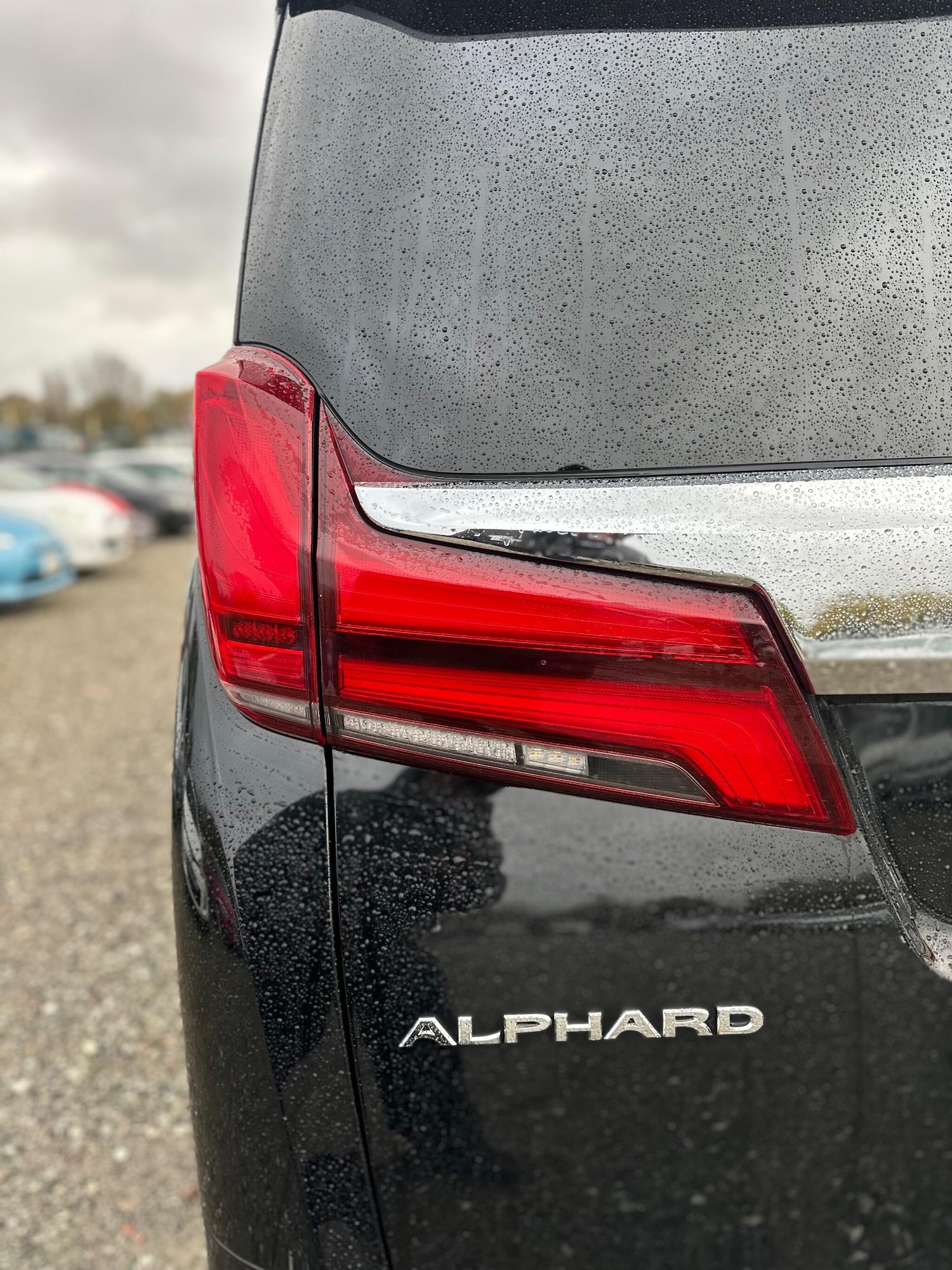 Used Toyota Alphard for sale - 76752760: Photo 6