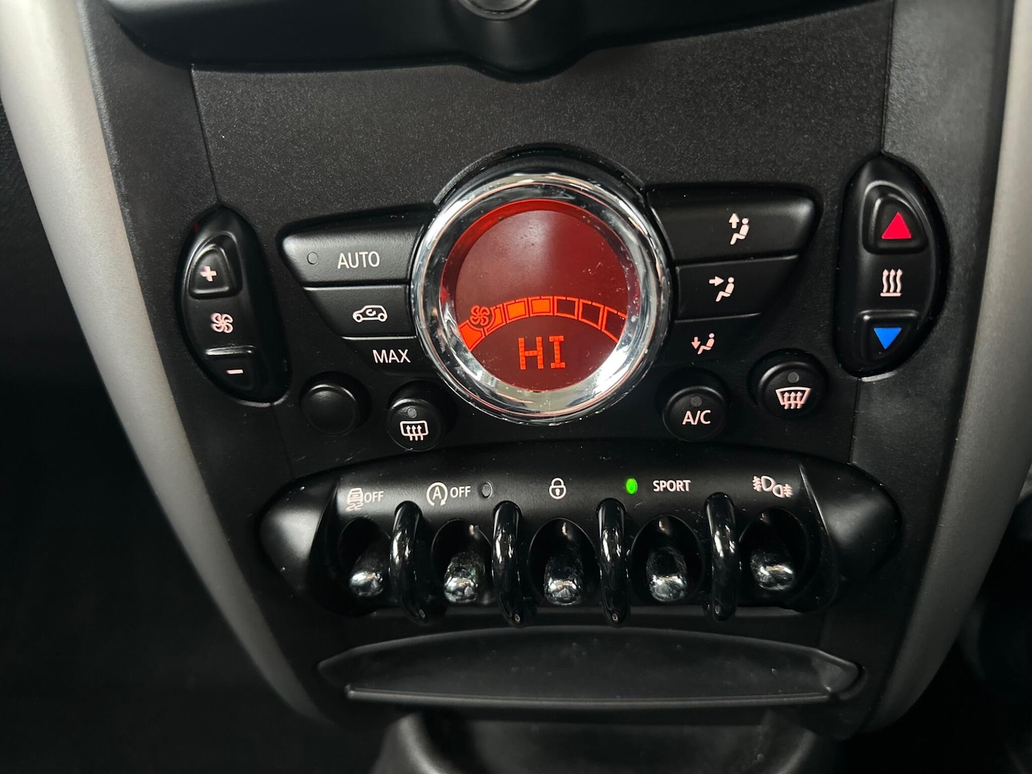 Used MINI Countryman 2015 for sale - 77633830: Photo 15