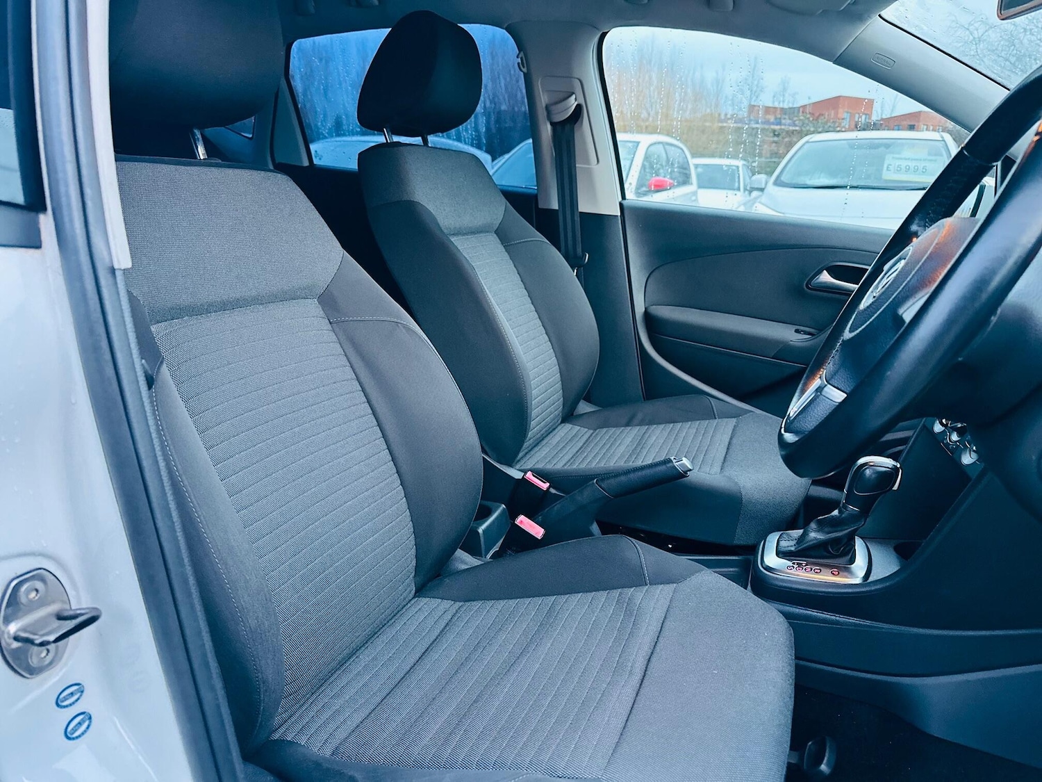 Used Volkswagen Polo for sale - 77229510: Photo 16