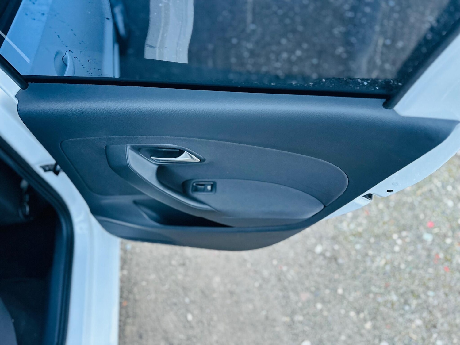 Used Volkswagen Polo for sale - 77229510: Photo 24