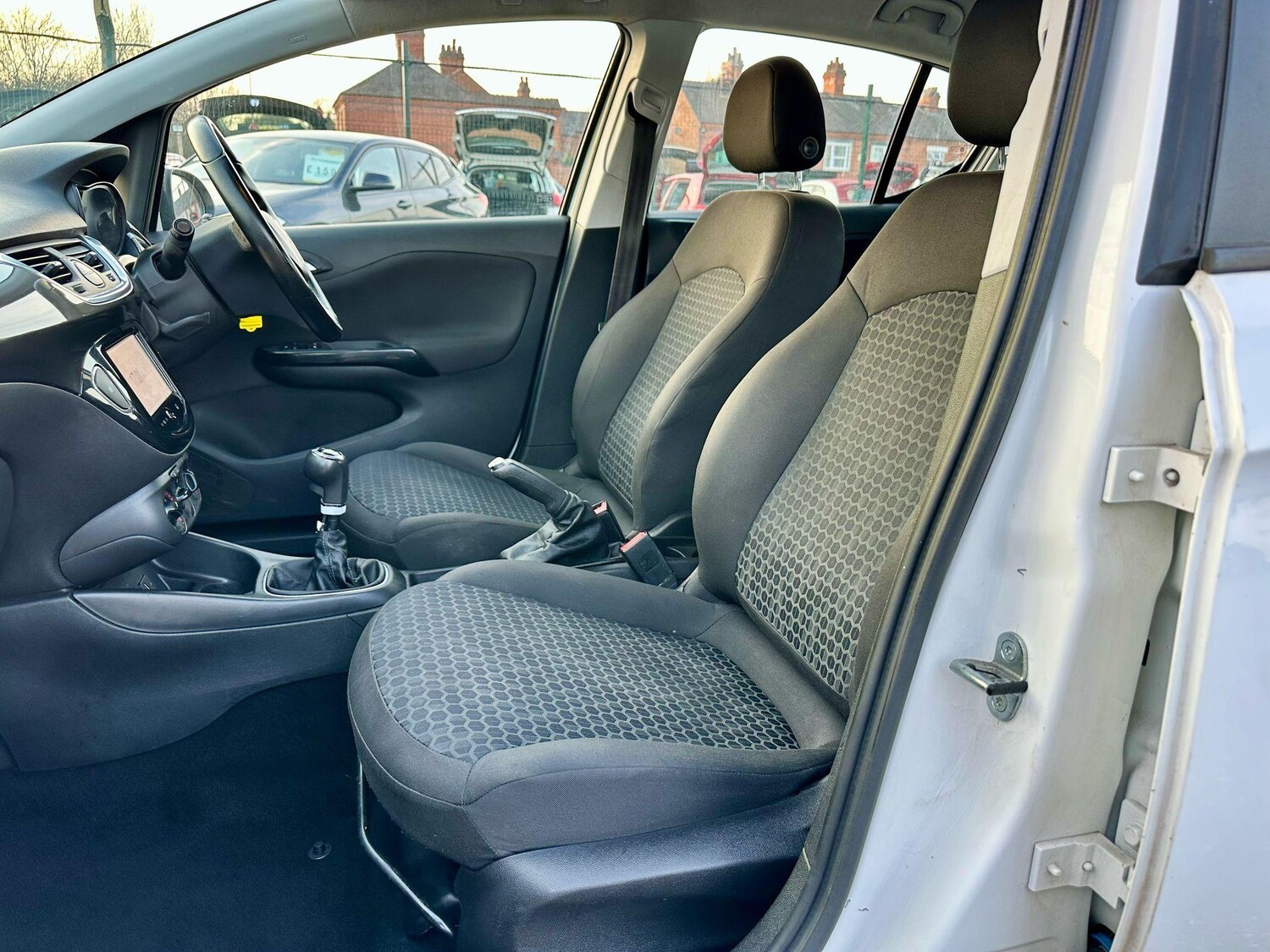 Used Vauxhall Corsa 2015 for sale - 76175348: Photo 21