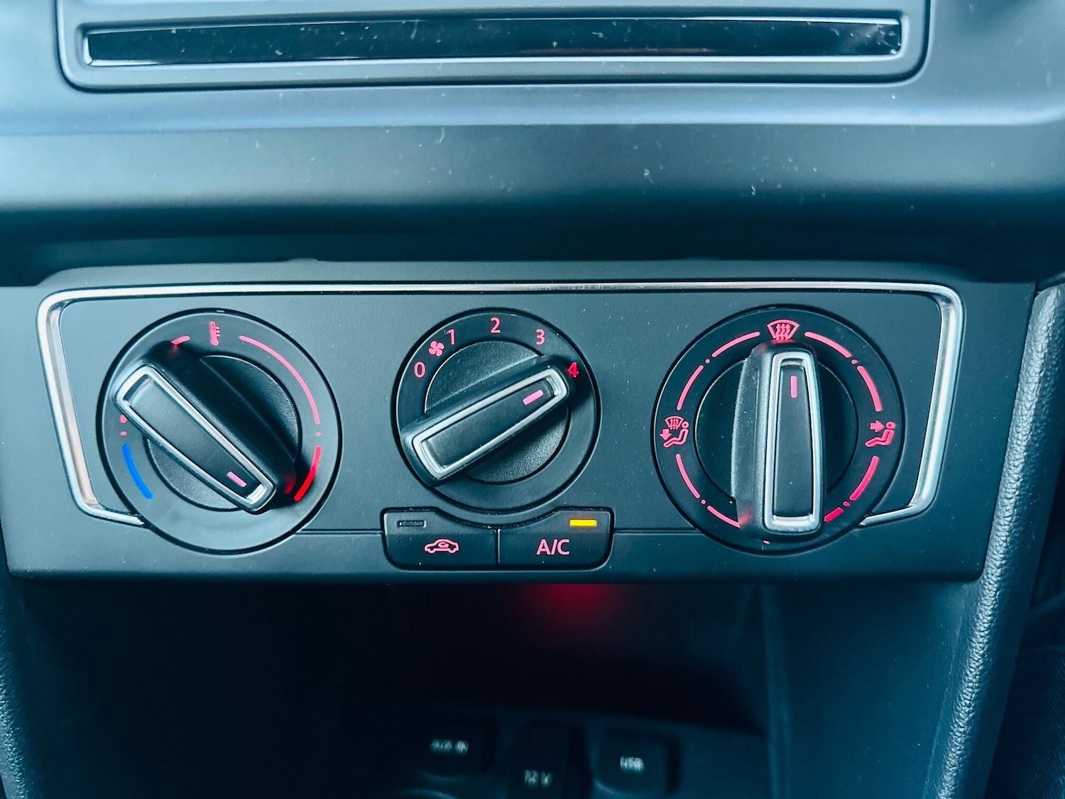 Used Volkswagen Polo 2025 for sale - 77016433: Photo 18