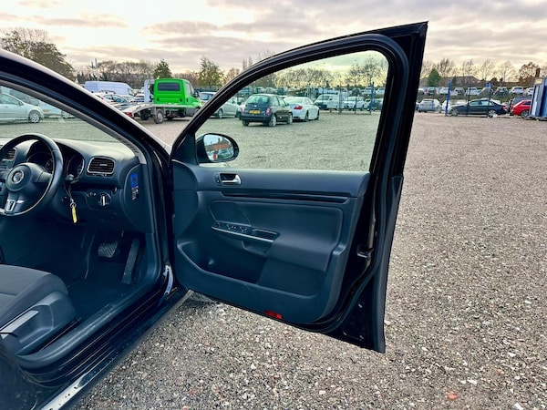 Used Volkswagen Golf 2024 for sale - 74828807: Photo 13