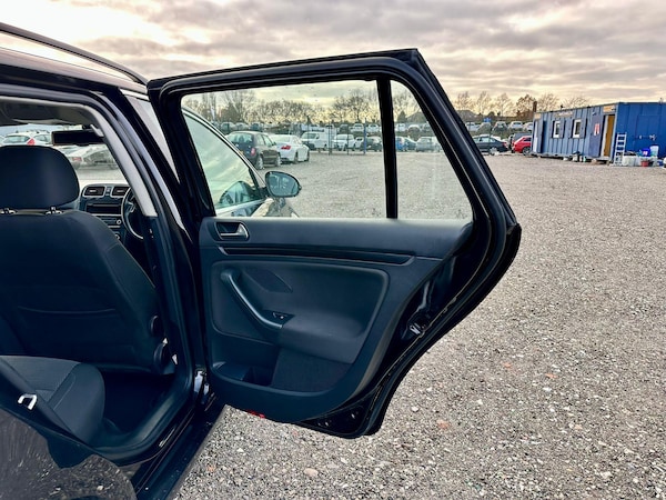 Used Volkswagen Golf 2024 for sale - 74828807: Photo 16