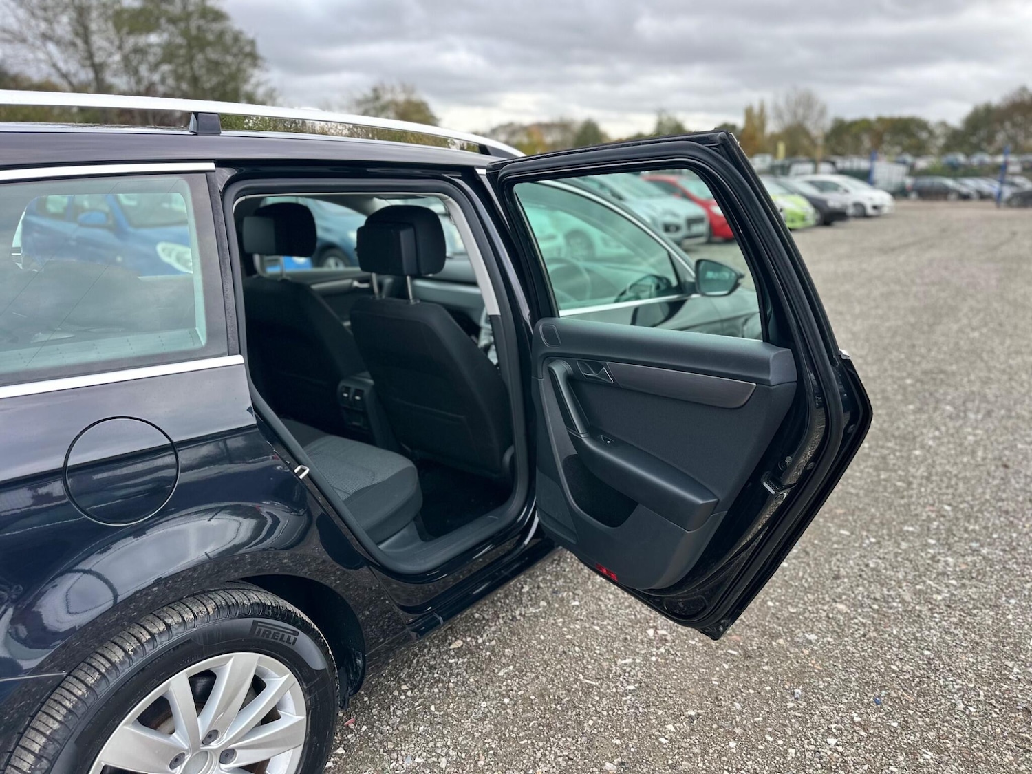 Used Volkswagen Passat for sale - 76476631: Photo 18