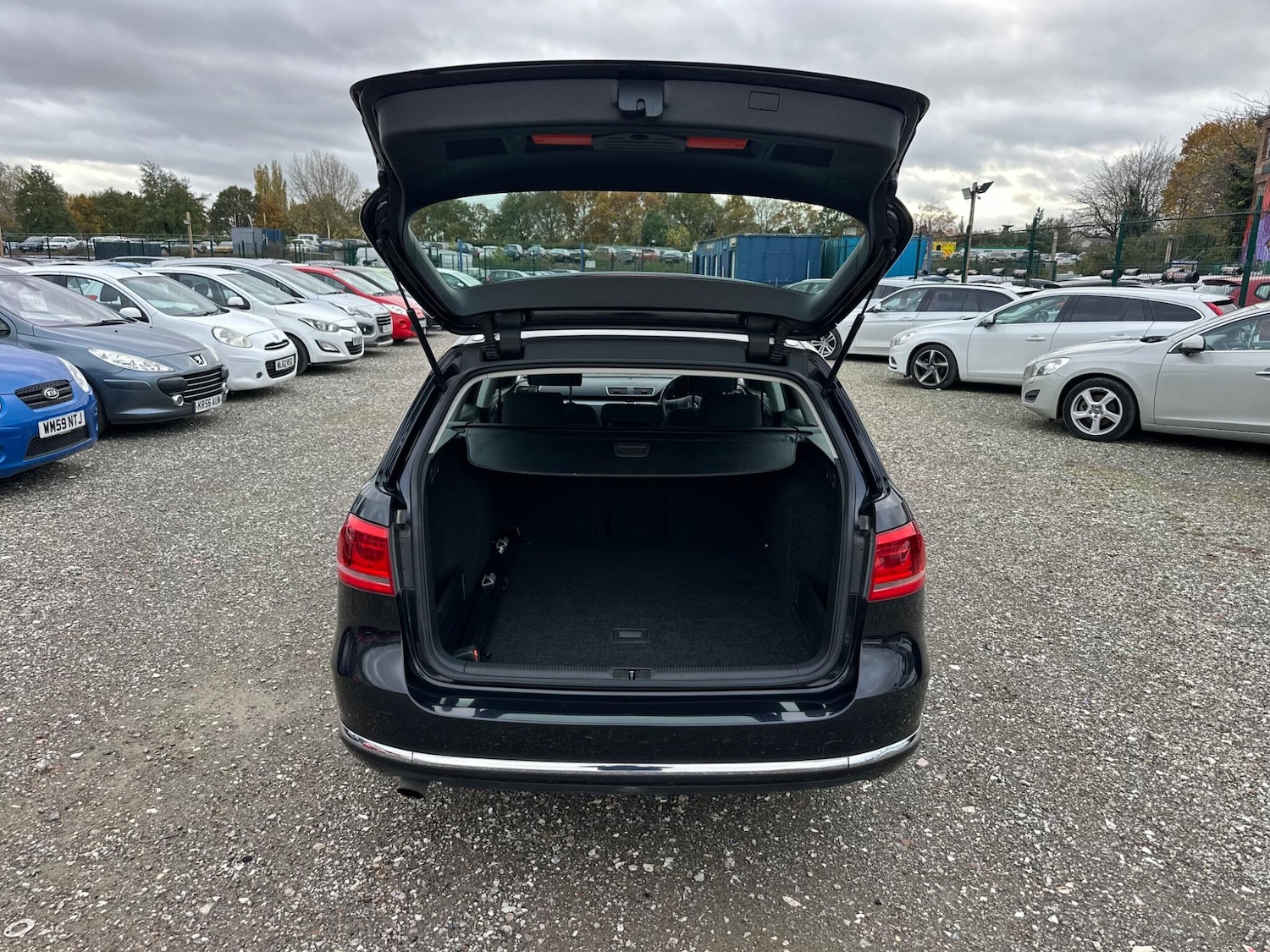 Used Volkswagen Passat for sale - 76476631: Photo 21