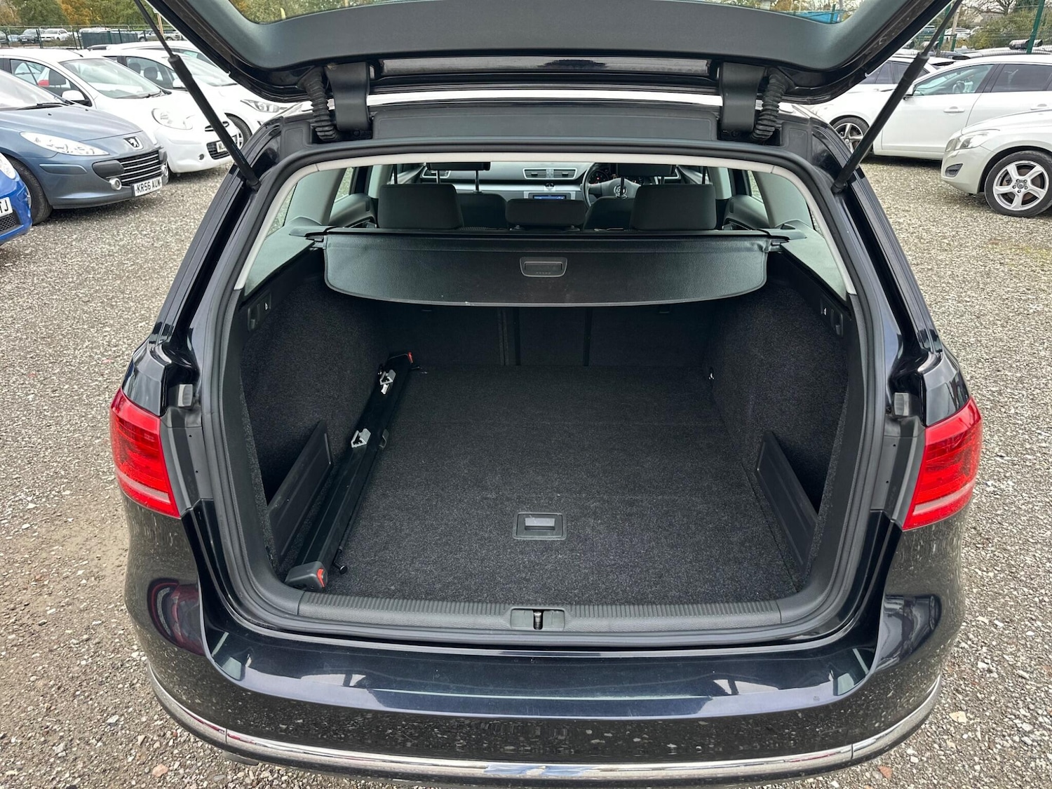 Used Volkswagen Passat for sale - 76476631: Photo 22