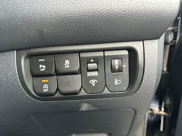 Used Kia Rio 2014 for sale - 76318245: Photo 35