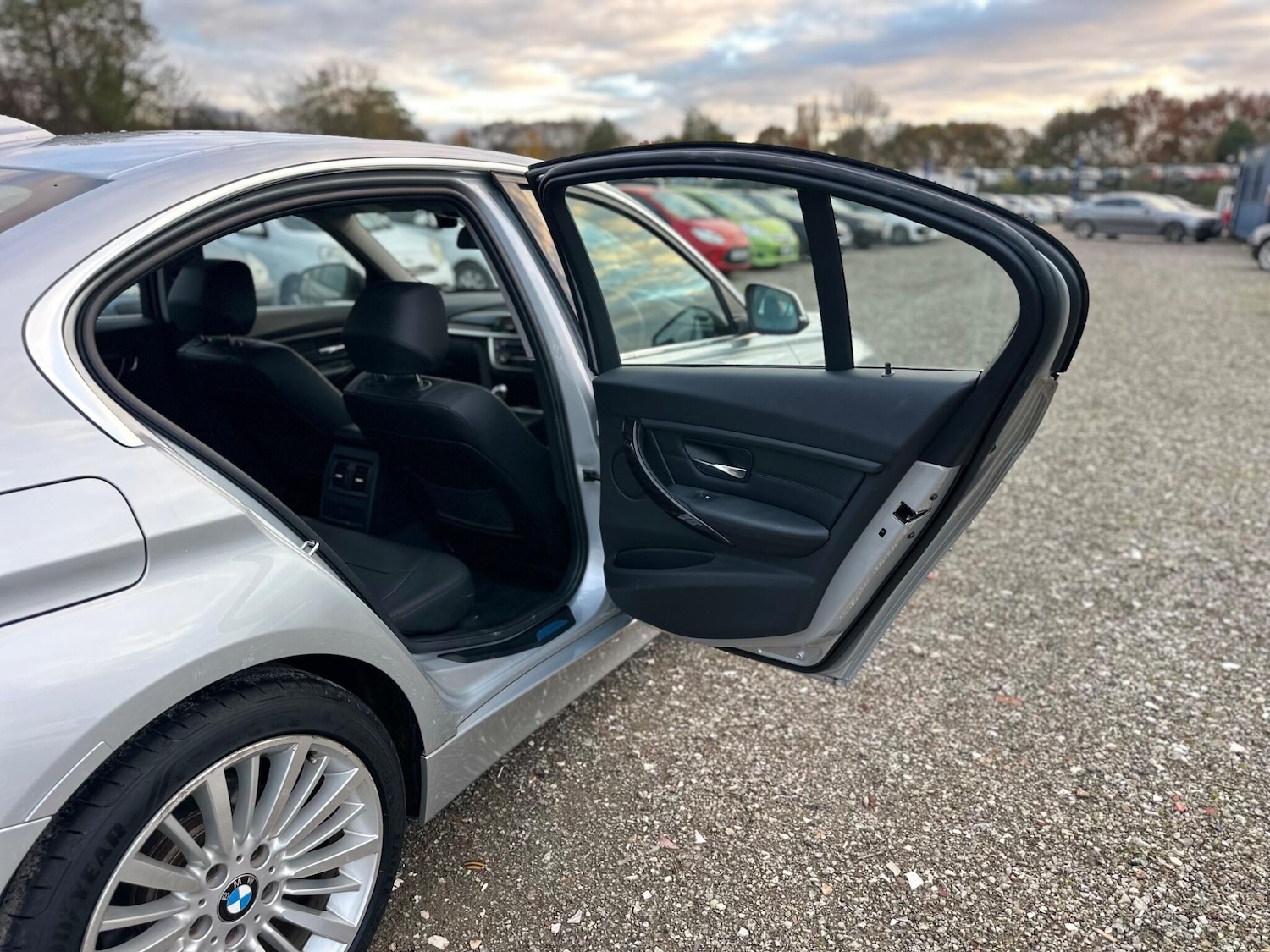 Used BMW 3 Series for sale - 77305936: Photo 18