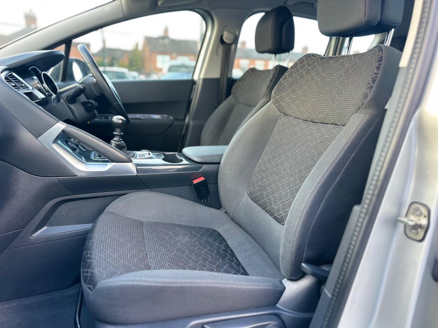 Used Peugeot 3008 2016 for sale - 76398224: Photo 27