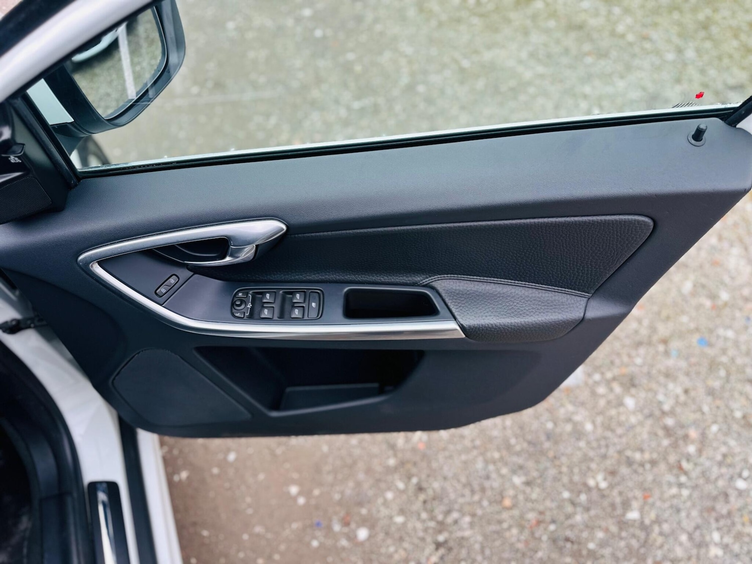 Used Volvo XC60 for sale - 77682852: Photo 23