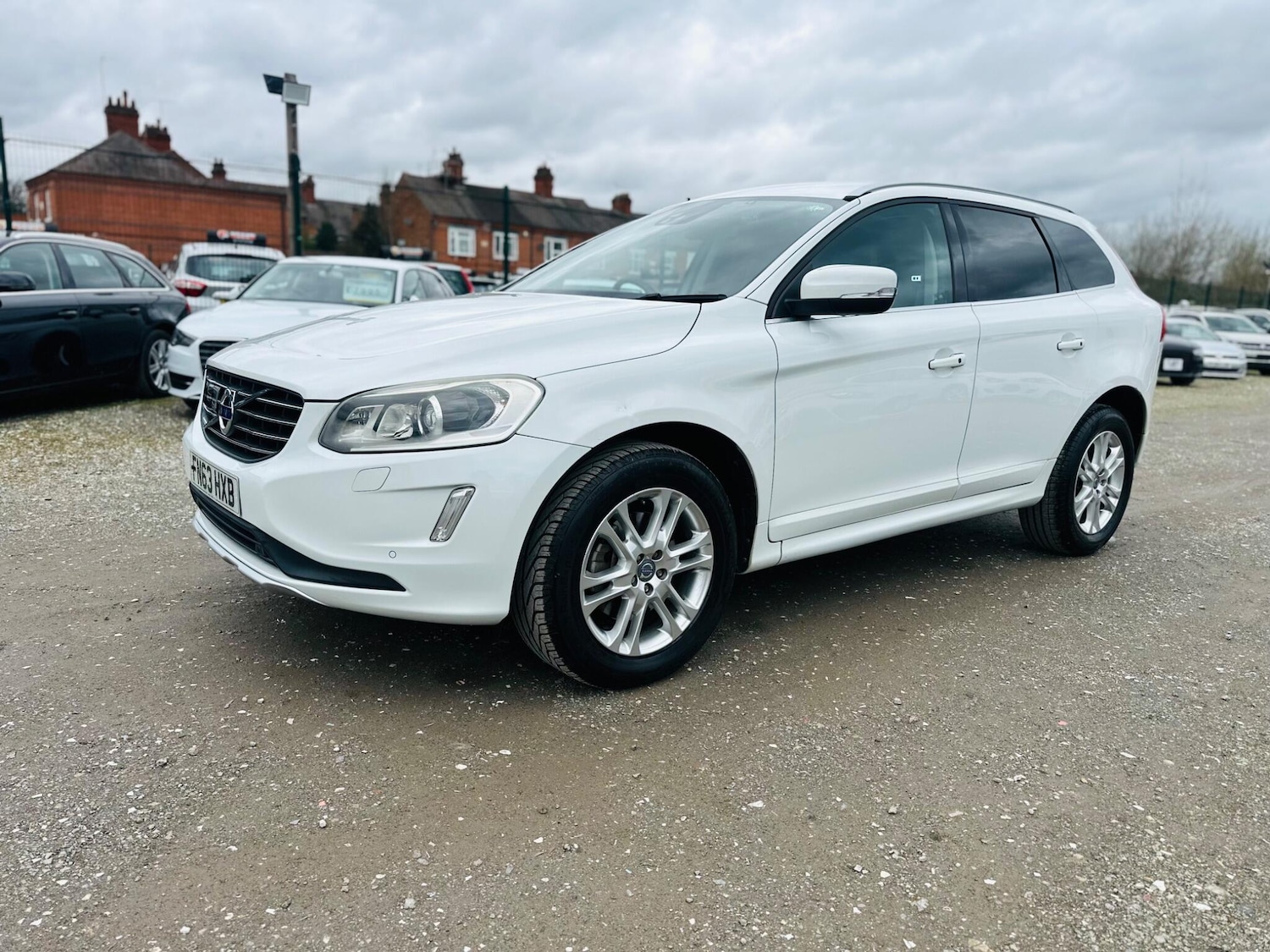 Used Volvo XC60 for sale - 77682852: Photo 3