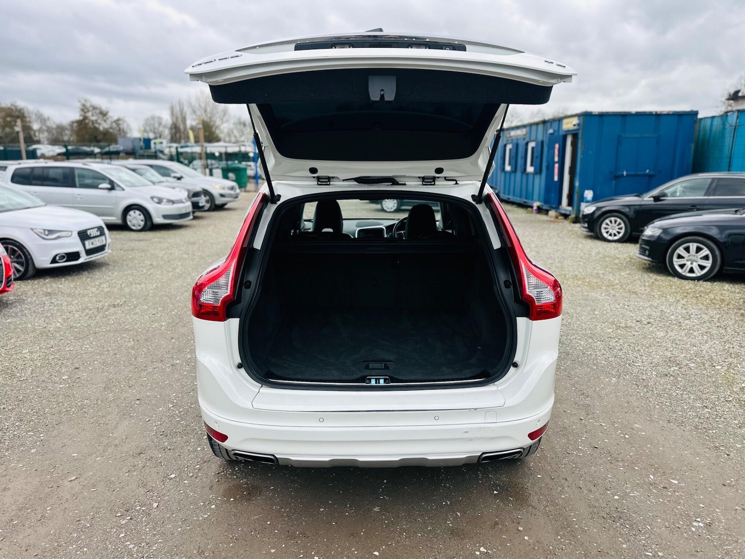 Used Volvo XC60 for sale - 77682852: Photo 33