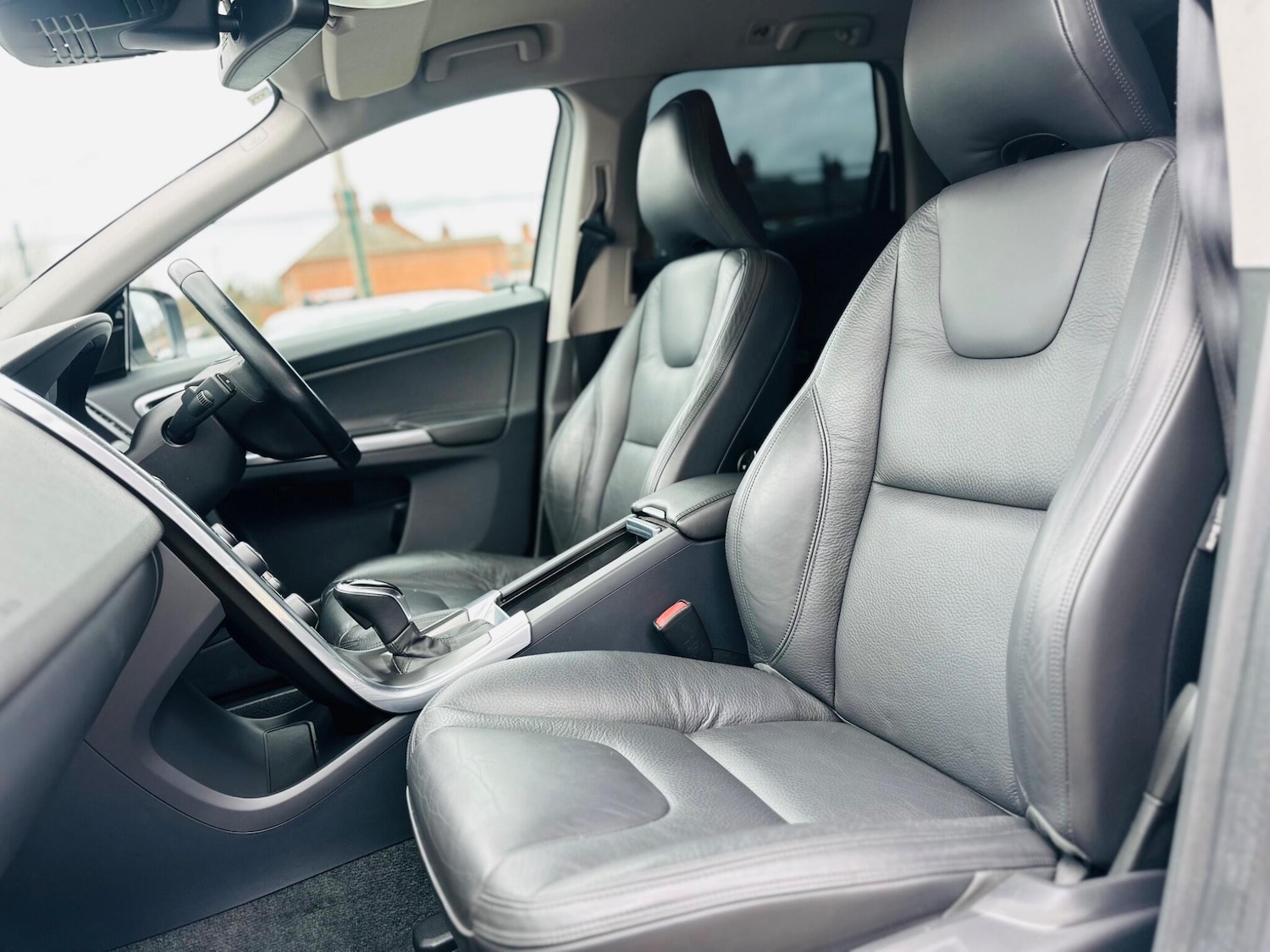 Used Volvo XC60 for sale - 77682852: Photo 35