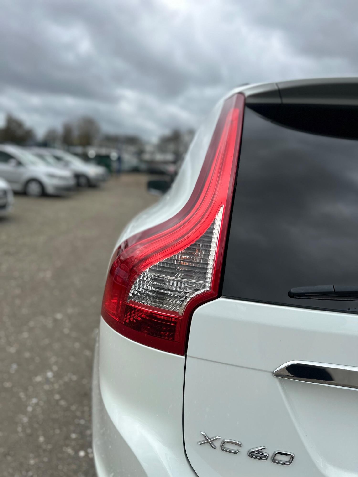 Used Volvo XC60 for sale - 77682852: Photo 41