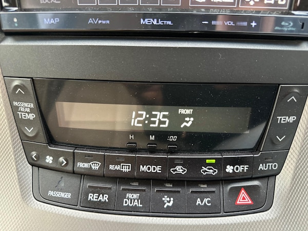 Used Toyota Alphard for sale - 76260511: Photo 34