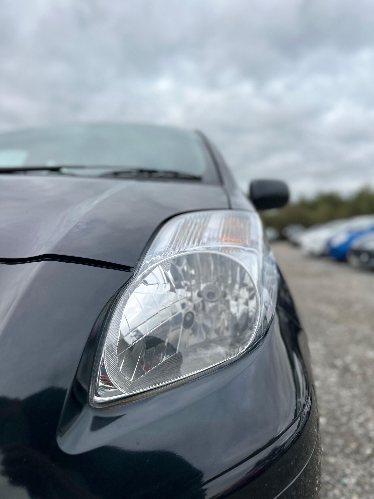 Used Toyota Yaris 2010 for sale - 76336884: Photo 36